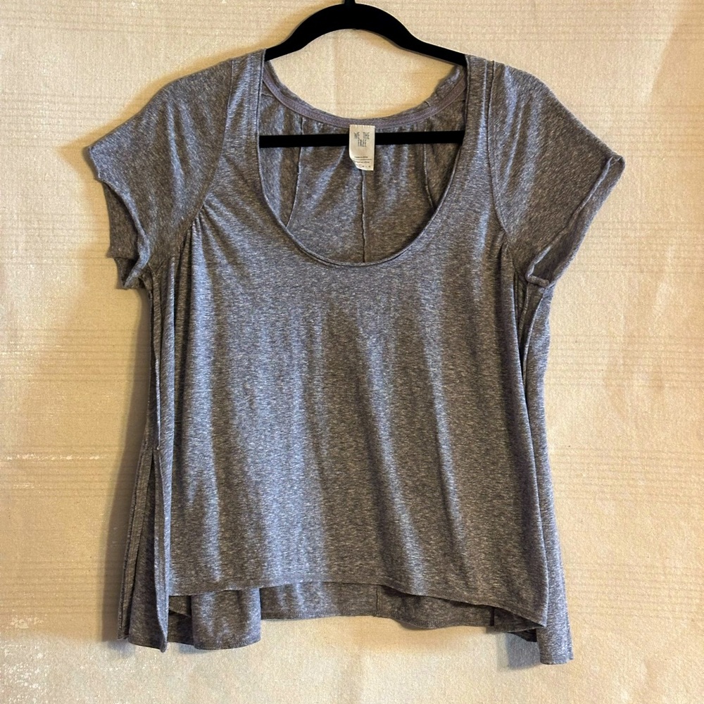 Free People Gray Boxy Tee. Women’s Size:Small.